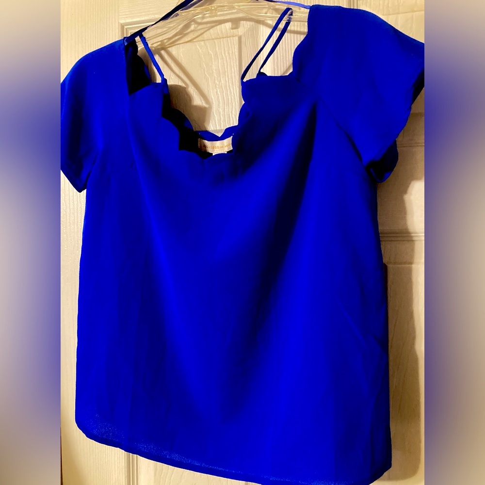Monteau Women’s Blouse, Medium